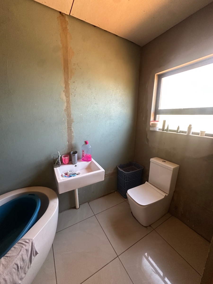  Bedroom Property for Sale in Noldick Gauteng