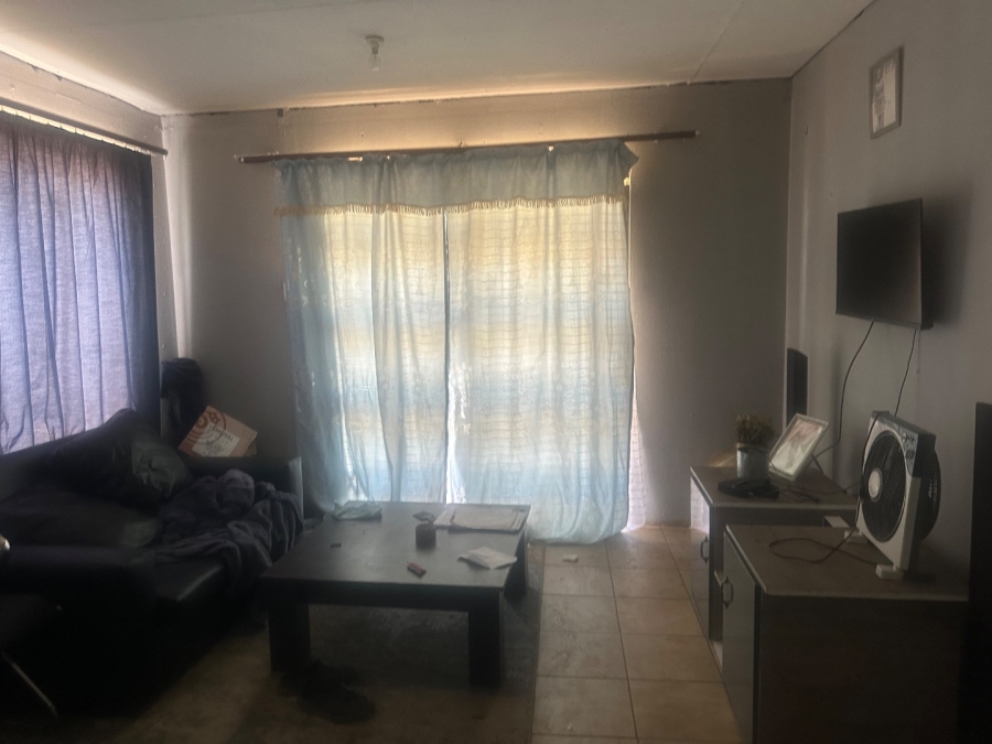  Bedroom Property for Sale in Noldick Gauteng