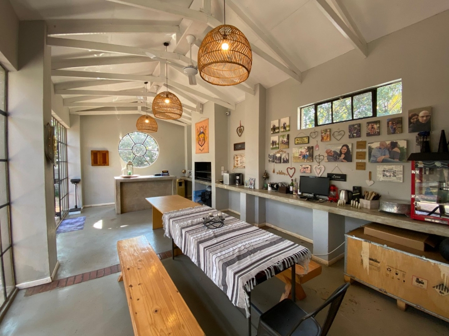 4 Bedroom Property for Sale in Eldoraigne Gauteng