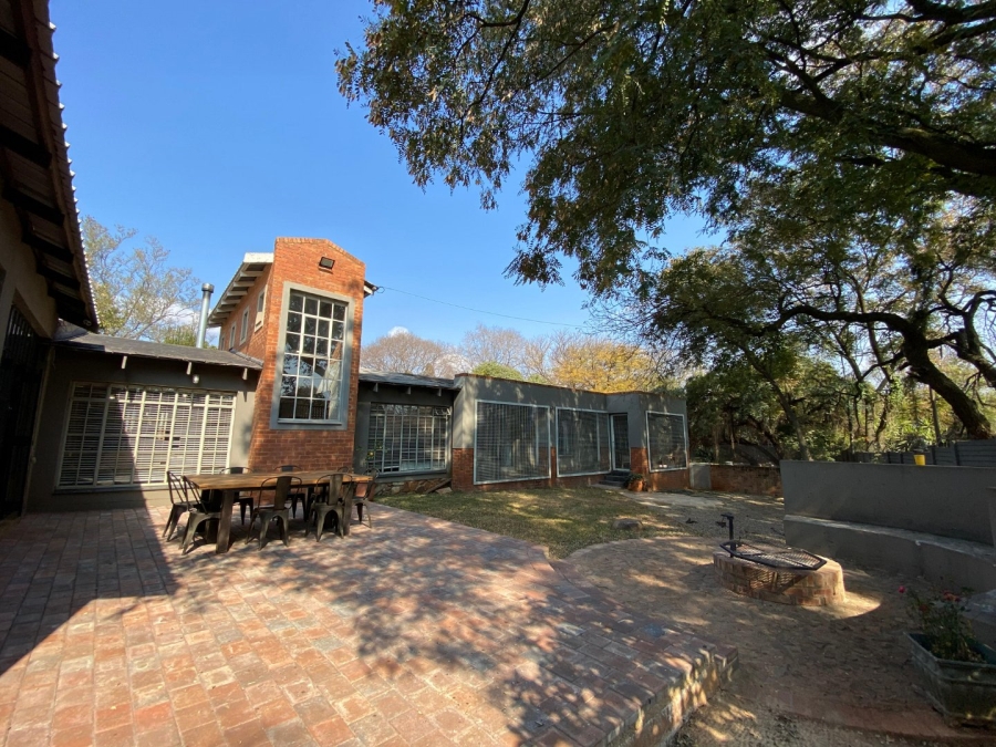 4 Bedroom Property for Sale in Eldoraigne Gauteng