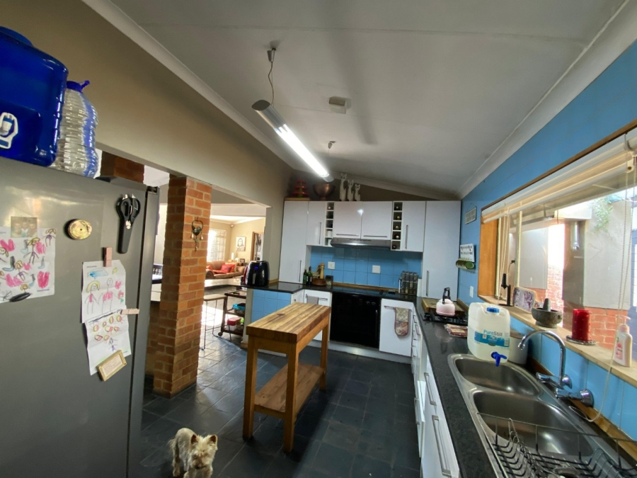 4 Bedroom Property for Sale in Eldoraigne Gauteng