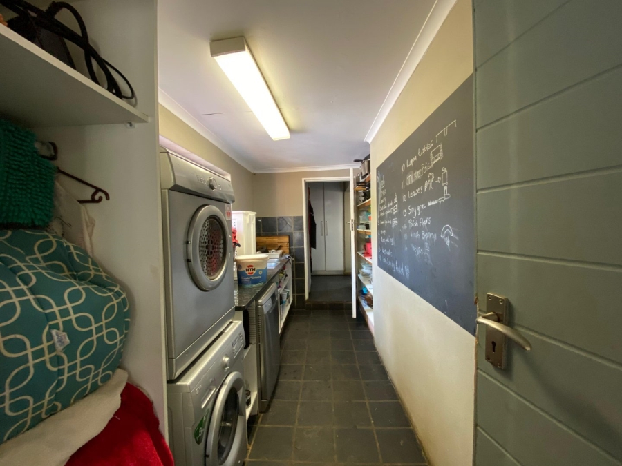 4 Bedroom Property for Sale in Eldoraigne Gauteng