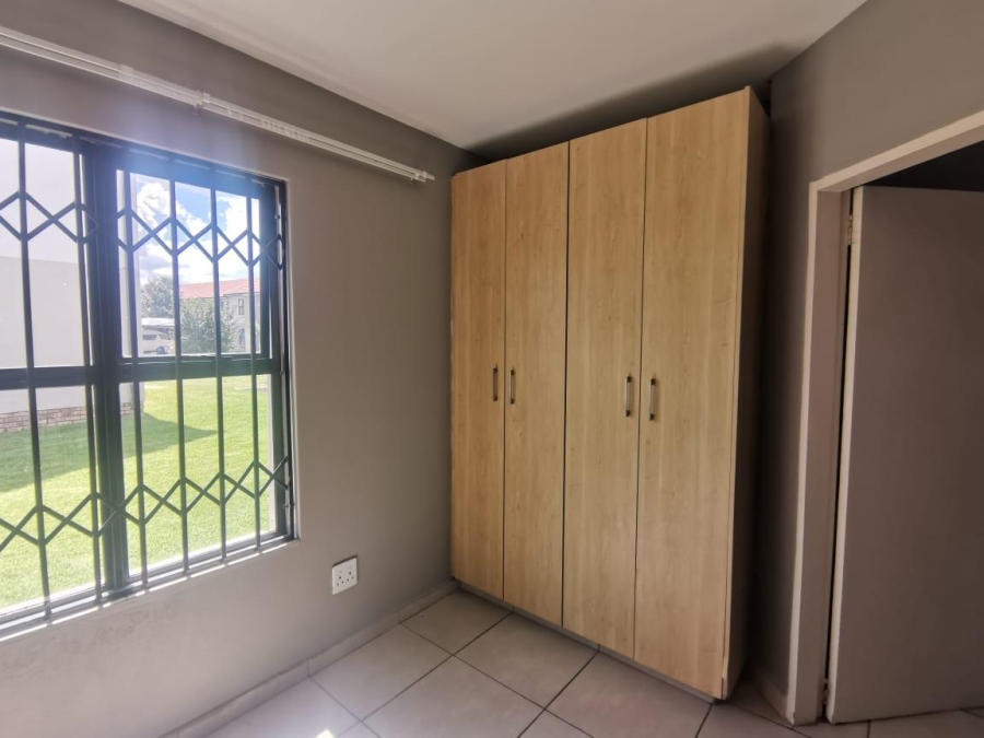 2 Bedroom Property for Sale in The Stewards Gauteng