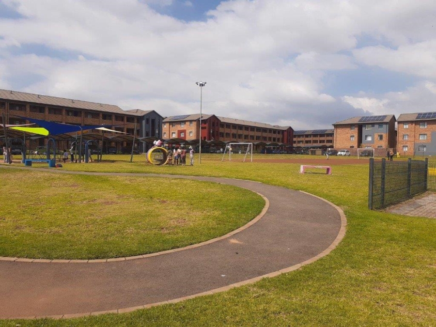 1 Bedroom Property for Sale in Sky City Gauteng