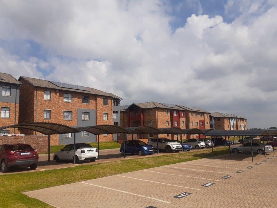 1 Bedroom Property for Sale in Sky City Gauteng