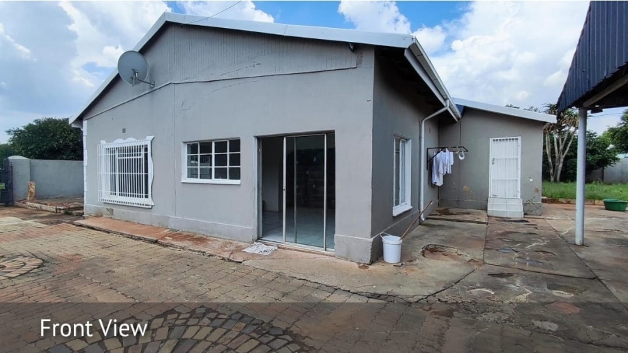 3 Bedroom Property for Sale in Brakpan Central Gauteng