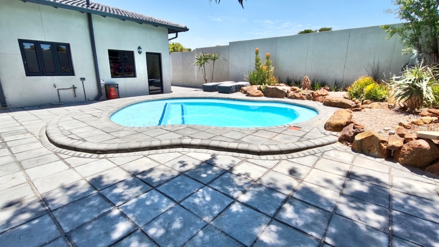 3 Bedroom Property for Sale in Vaal Marina Gauteng
