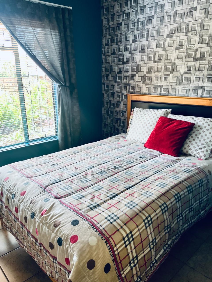 To Let 4 Bedroom Property for Rent in Clarina Gauteng