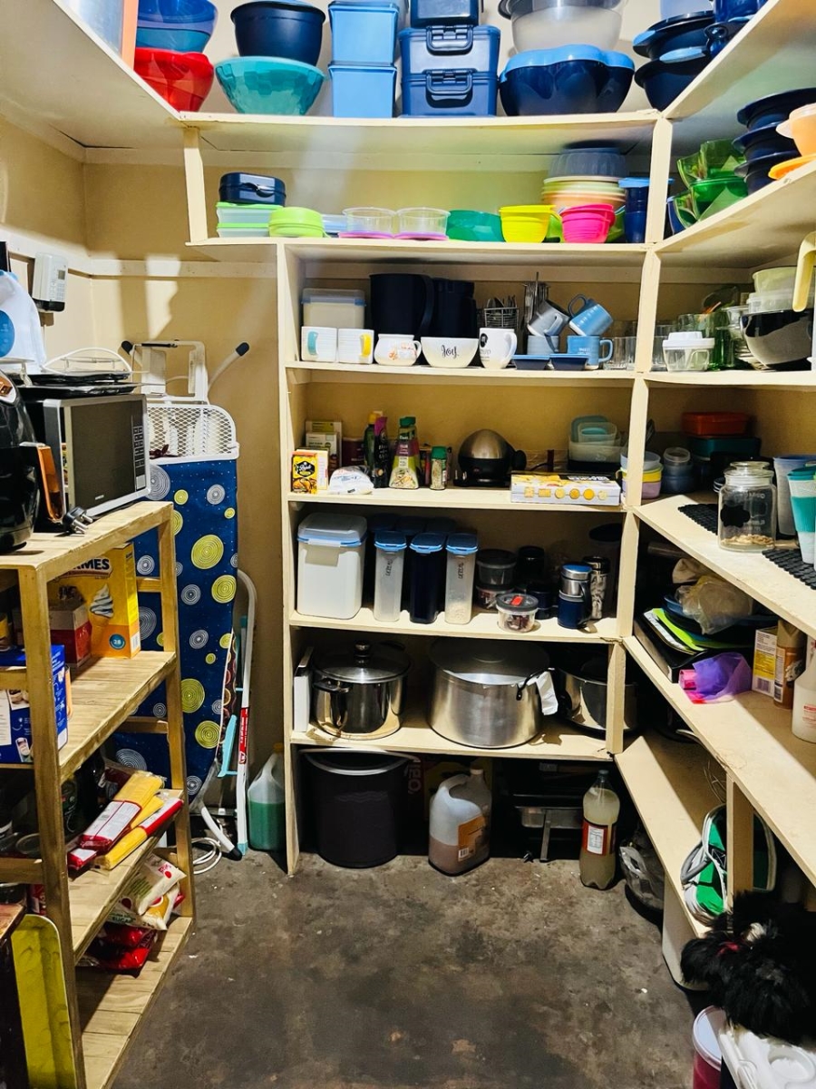 To Let 4 Bedroom Property for Rent in Clarina Gauteng