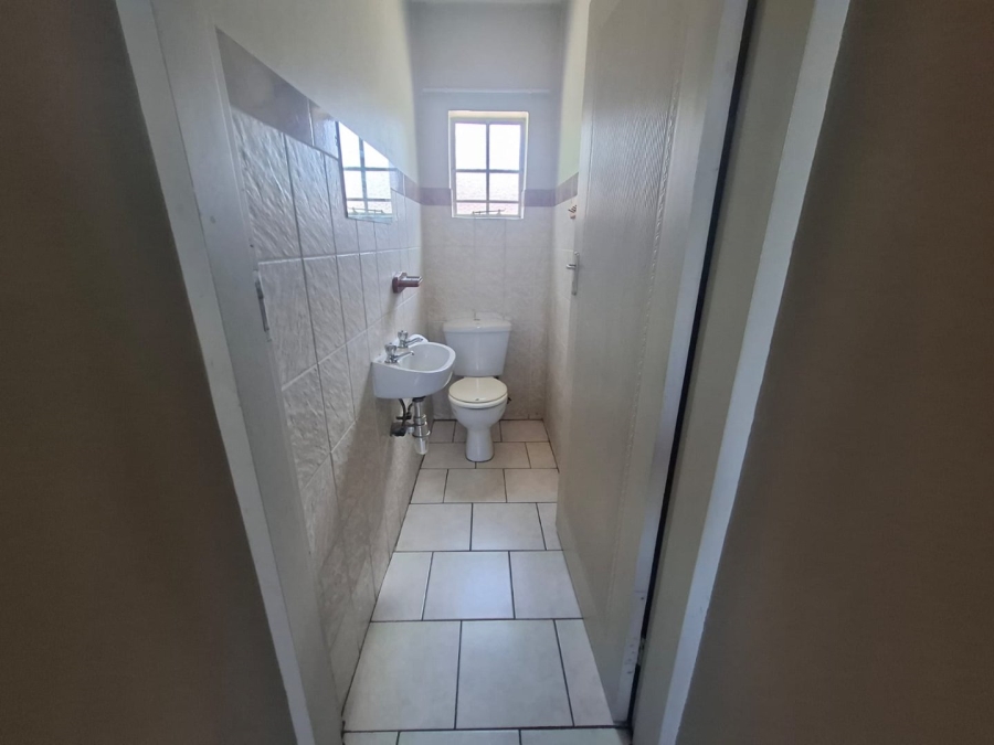 3 Bedroom Property for Sale in Kilner Park Gauteng