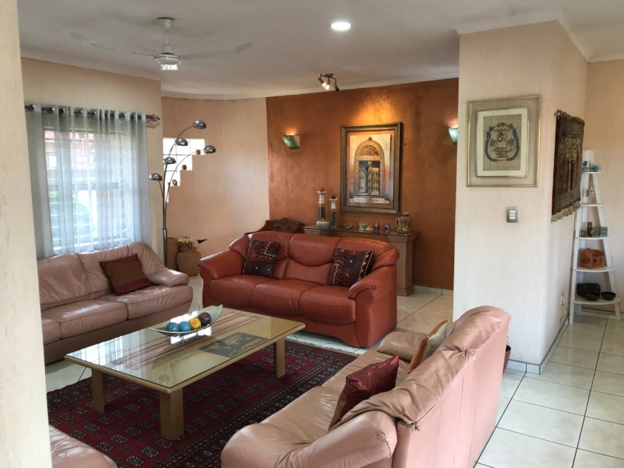 4 Bedroom Property for Sale in Lenasia Ext 9 Gauteng