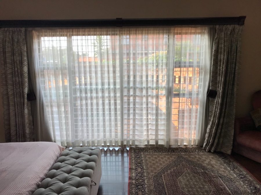 4 Bedroom Property for Sale in Lenasia Ext 9 Gauteng