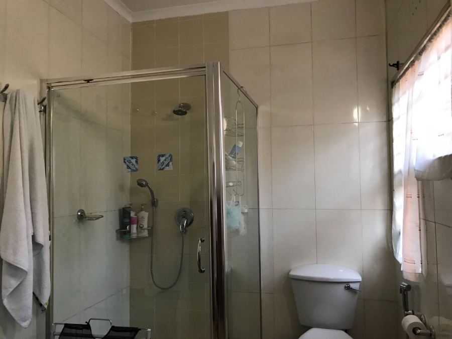4 Bedroom Property for Sale in Lenasia Ext 9 Gauteng