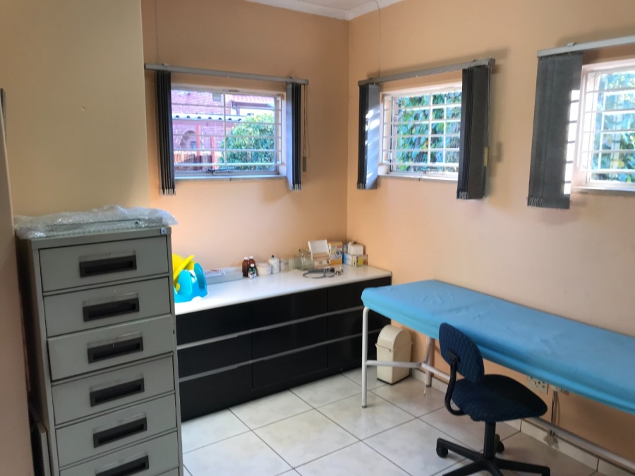 4 Bedroom Property for Sale in Lenasia Ext 9 Gauteng