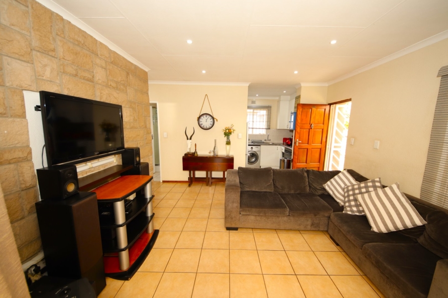 2 Bedroom Property for Sale in Eden Glen Gauteng
