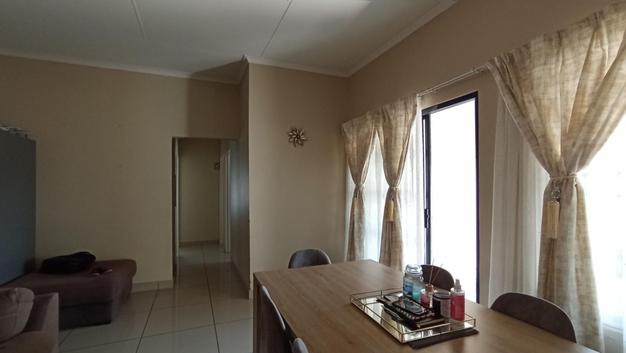 3 Bedroom Property for Sale in Heatherview Gauteng