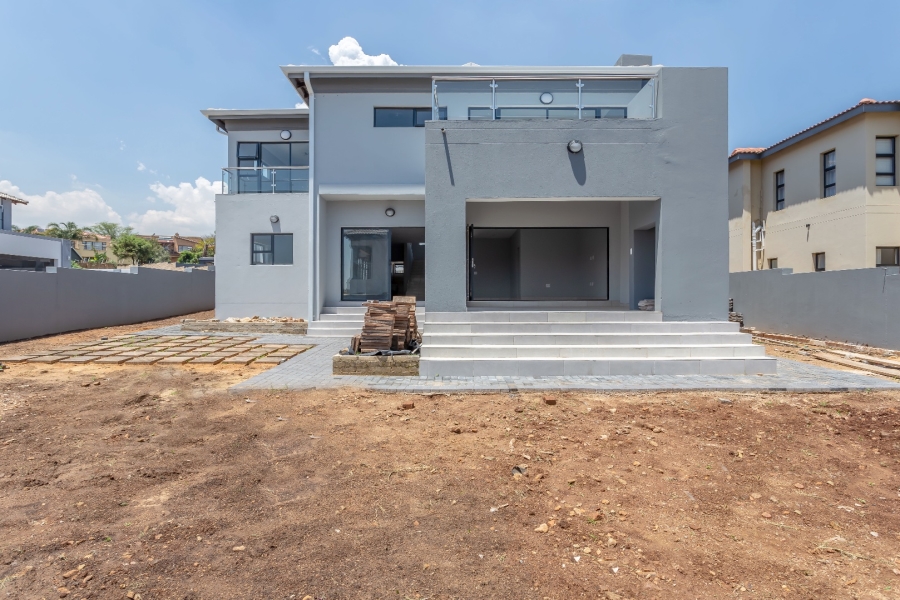 4 Bedroom Property for Sale in Ruimsig Country Estate Gauteng