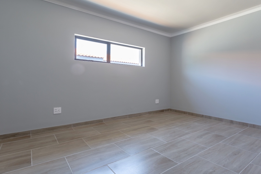 4 Bedroom Property for Sale in Ruimsig Country Estate Gauteng