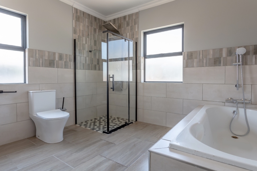 4 Bedroom Property for Sale in Ruimsig Country Estate Gauteng