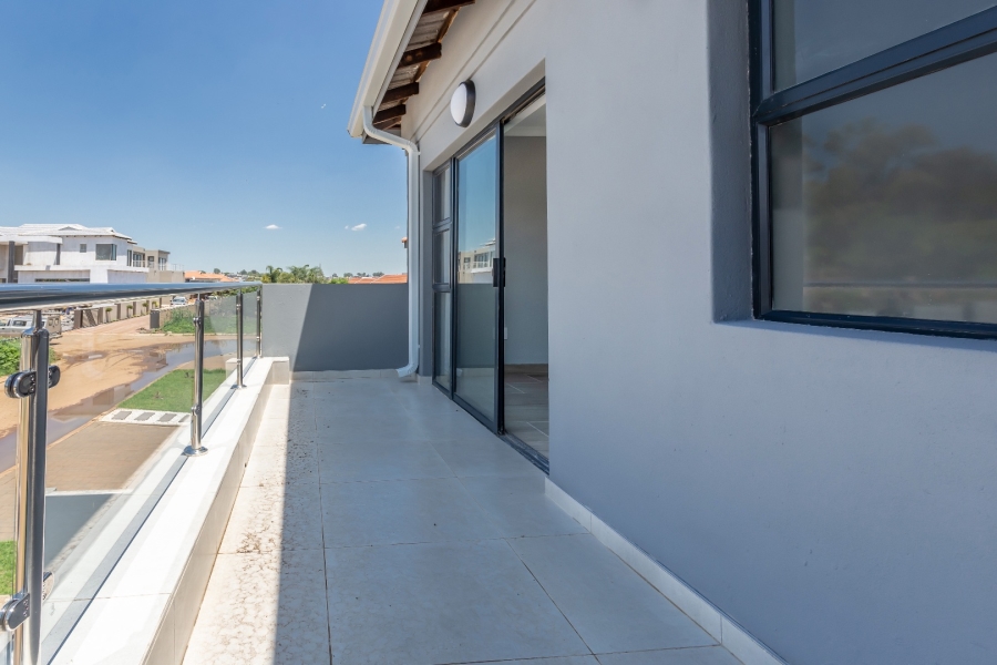 4 Bedroom Property for Sale in Ruimsig Country Estate Gauteng