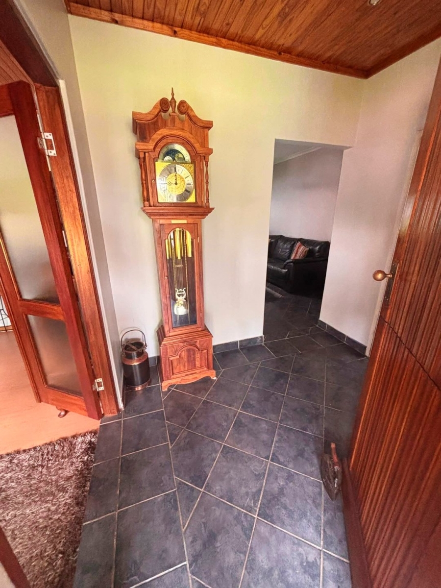 6 Bedroom Property for Sale in Wonderboom Gauteng