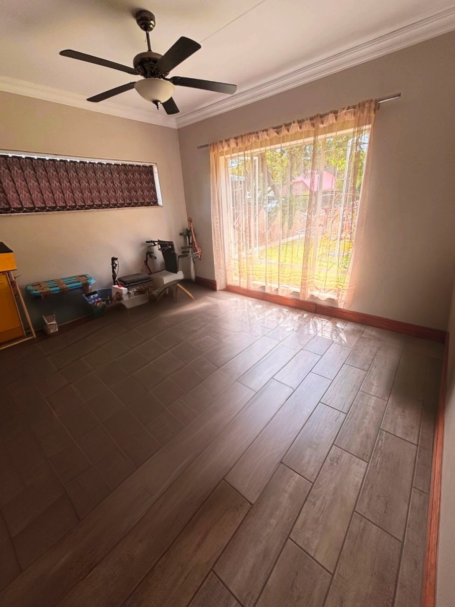 6 Bedroom Property for Sale in Wonderboom Gauteng