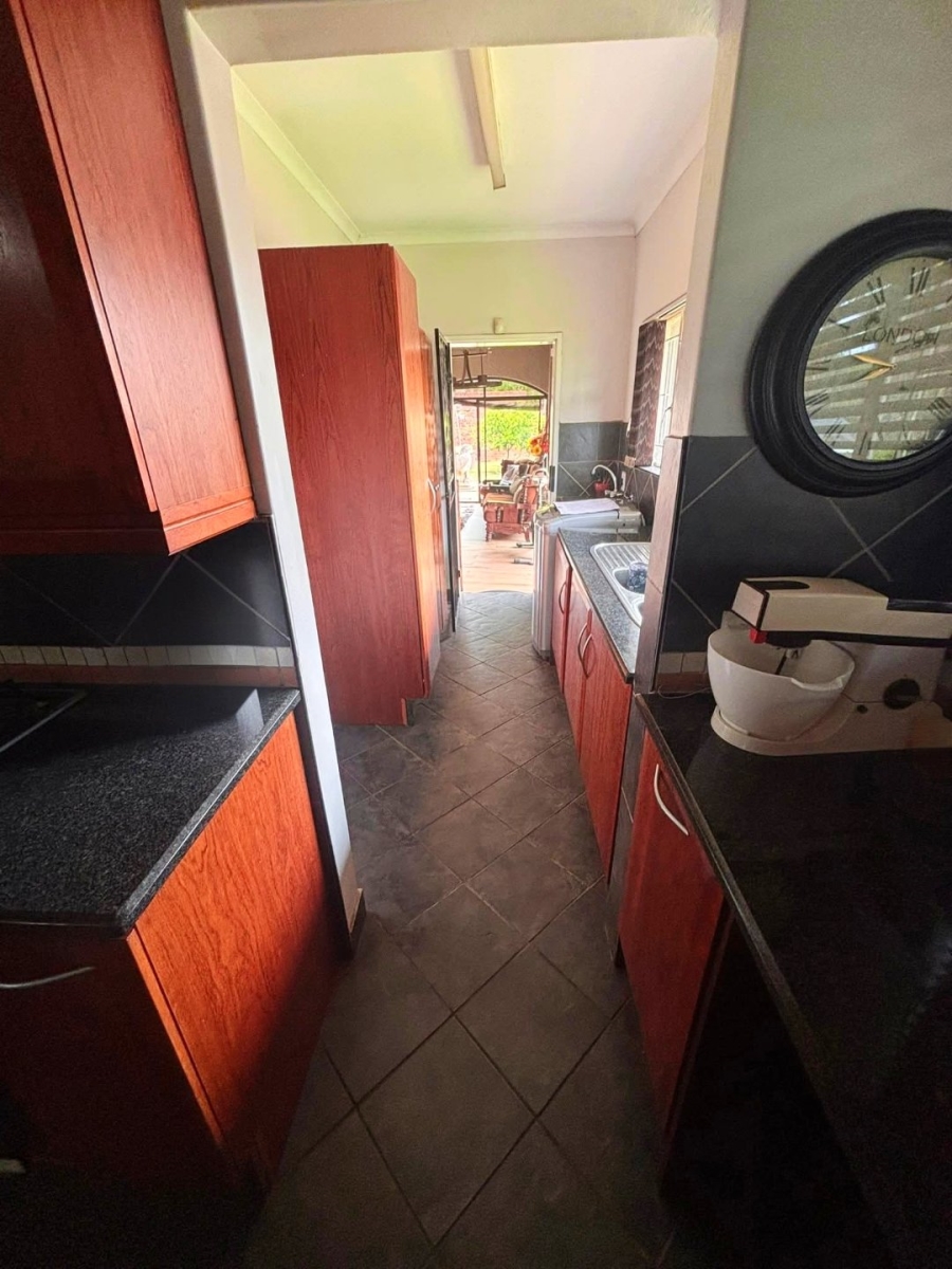 6 Bedroom Property for Sale in Wonderboom Gauteng