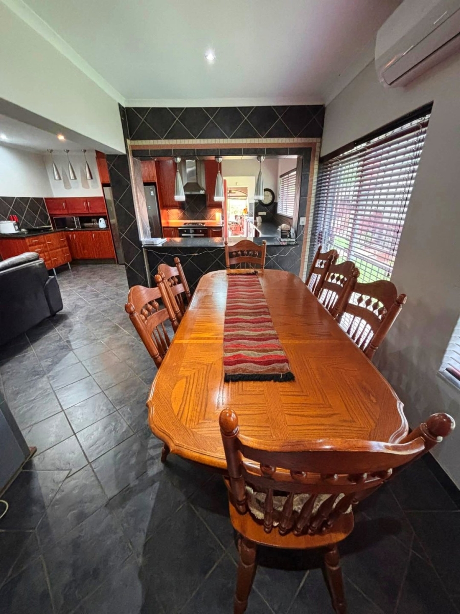 6 Bedroom Property for Sale in Wonderboom Gauteng