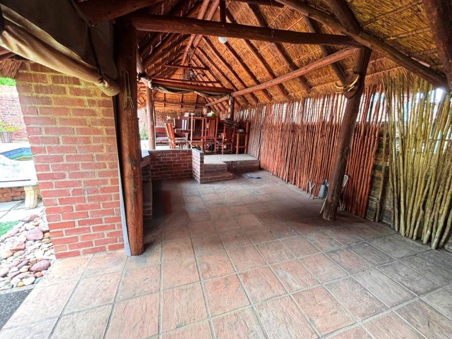 6 Bedroom Property for Sale in Wonderboom Gauteng