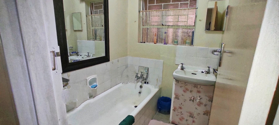 4 Bedroom Property for Sale in Vanderbijlpark CE 3 Gauteng