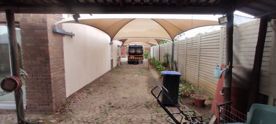 4 Bedroom Property for Sale in Vanderbijlpark CE 3 Gauteng