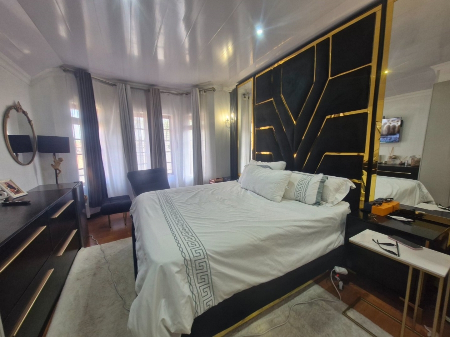 4 Bedroom Property for Sale in Dayanglen Gauteng