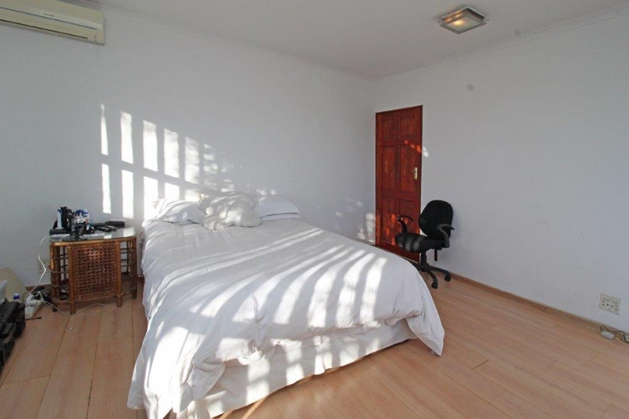 4 Bedroom Property for Sale in Dowerglen Ext 5 Gauteng