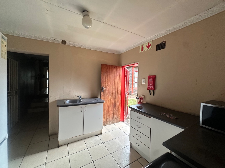  Bedroom Property for Sale in Bedworth Park Gauteng