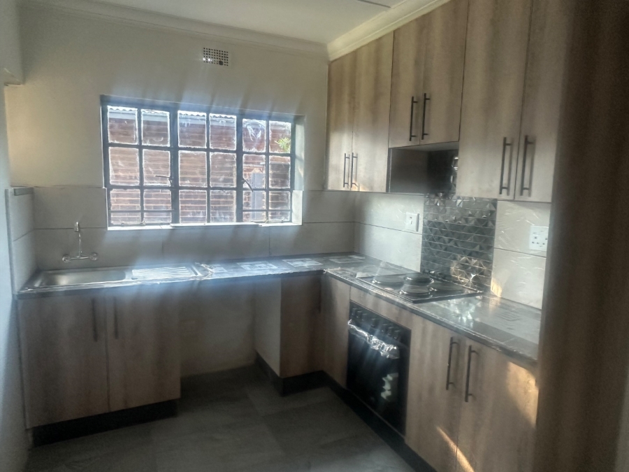  Bedroom Property for Sale in Vanderbijlpark CW 5 Gauteng