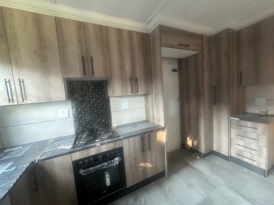  Bedroom Property for Sale in Vanderbijlpark CW 5 Gauteng