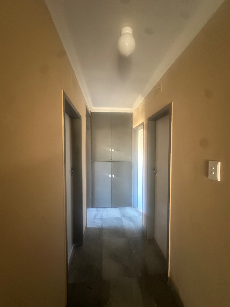  Bedroom Property for Sale in Vanderbijlpark CW 5 Gauteng