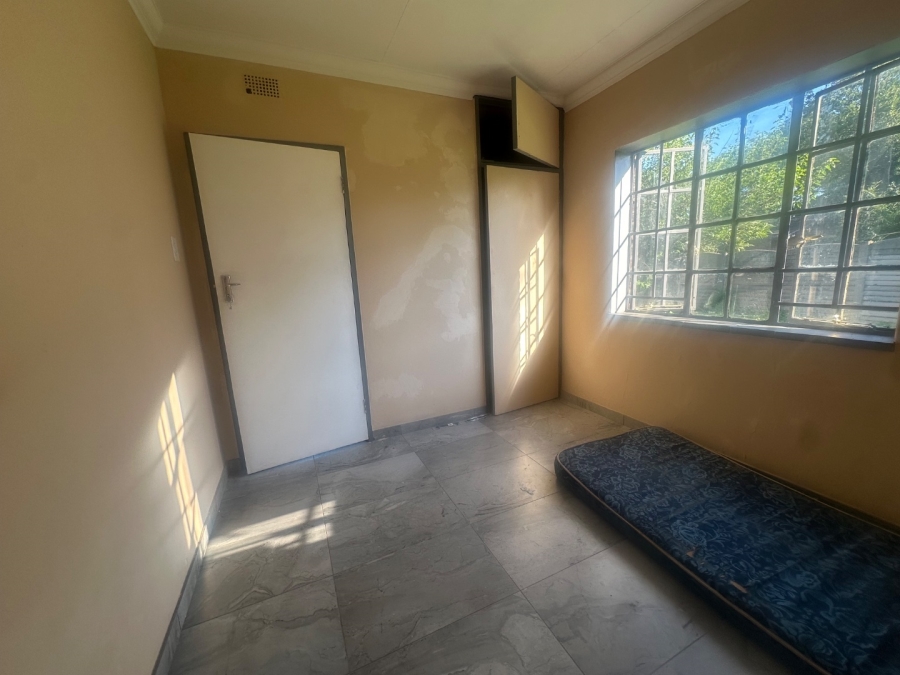  Bedroom Property for Sale in Vanderbijlpark CW 5 Gauteng