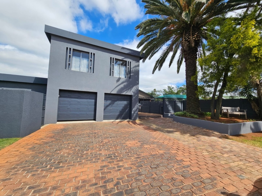 3 Bedroom Property for Sale in Visagie Park Gauteng