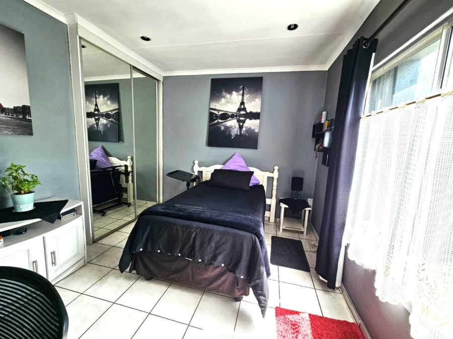 3 Bedroom Property for Sale in Visagie Park Gauteng