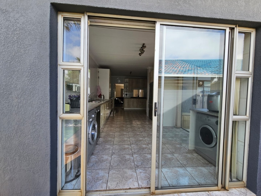 3 Bedroom Property for Sale in Visagie Park Gauteng
