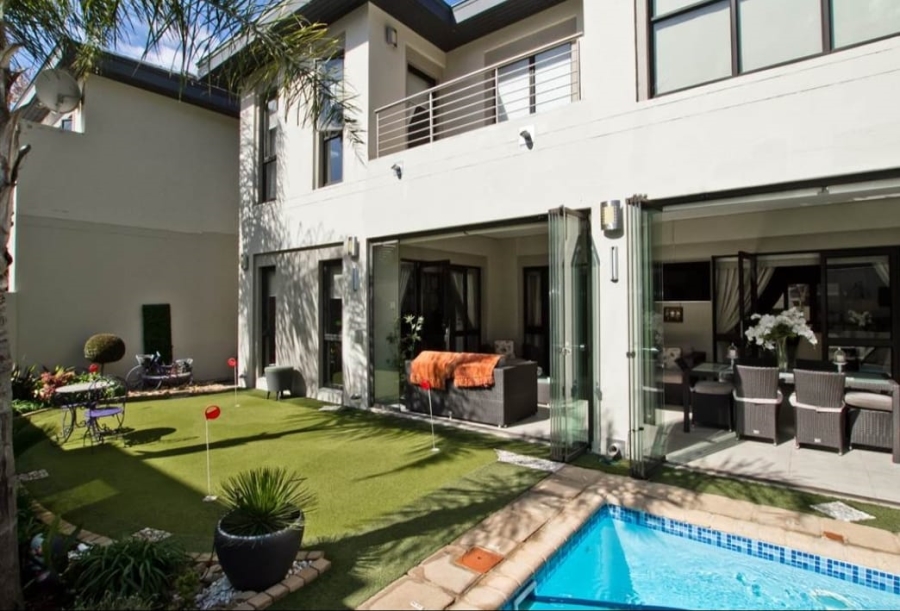 3 Bedroom Property for Sale in Birdhaven Gauteng