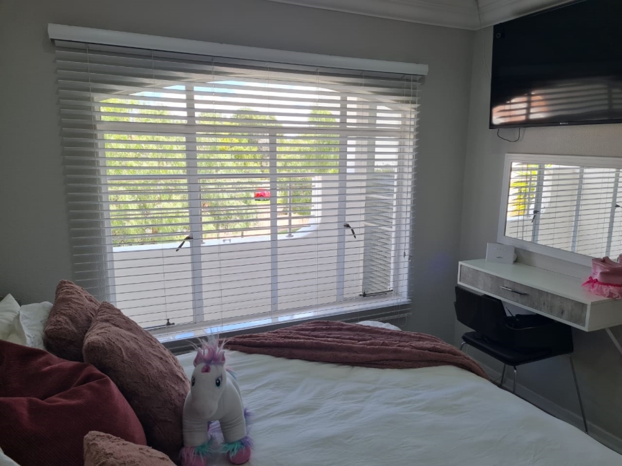 3 Bedroom Property for Sale in Sunset Cove Gauteng