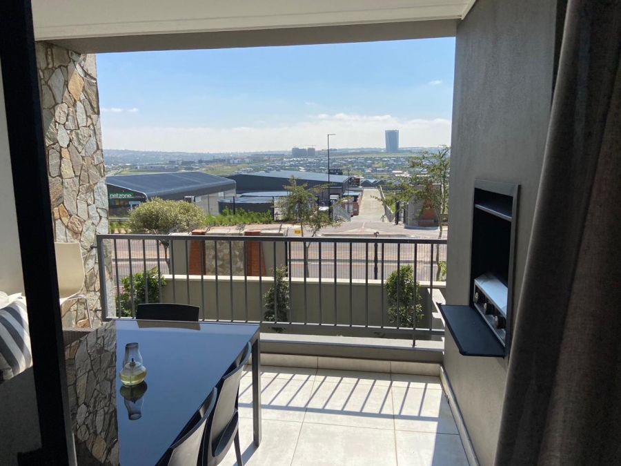 To Let 3 Bedroom Property for Rent in The Polofields Gauteng