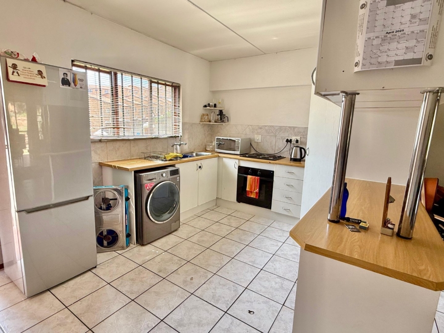 2 Bedroom Property for Sale in Winchester Hills Gauteng