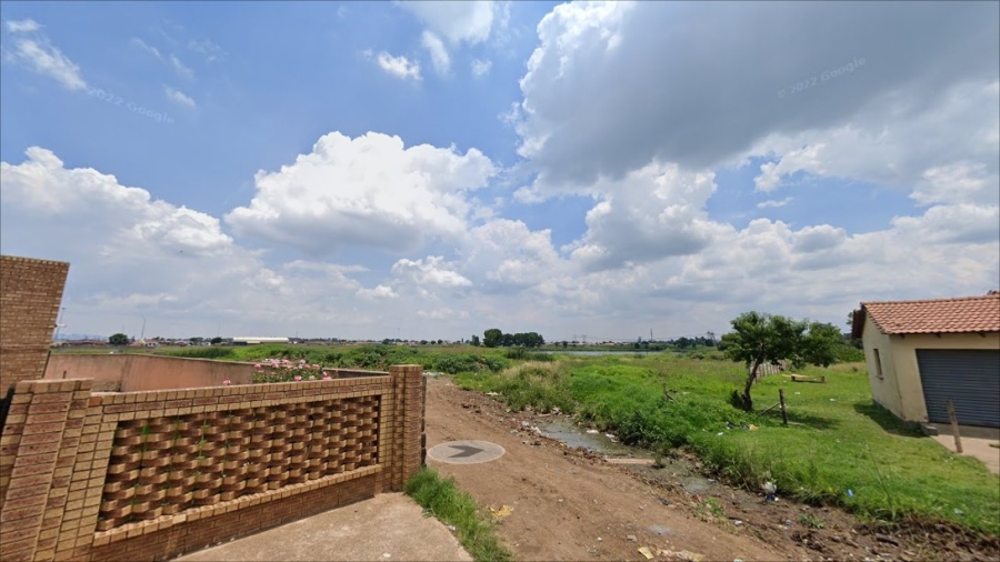 Commercial Property for Sale in Tokoza Ext 1 Gauteng