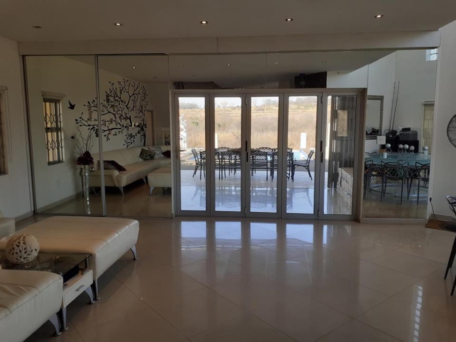  Bedroom Property for Sale in Sunrella Gauteng