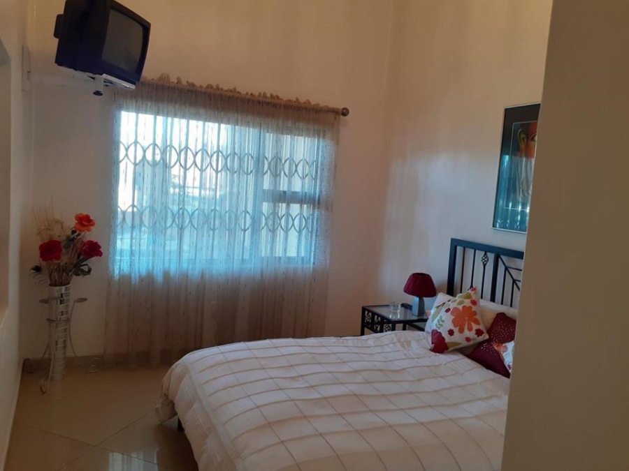  Bedroom Property for Sale in Sunrella Gauteng