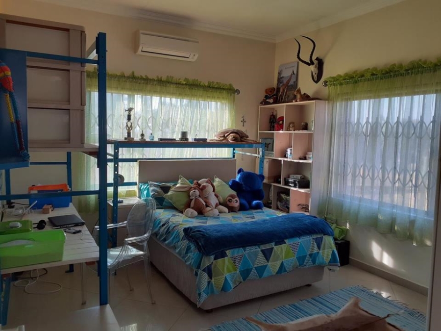  Bedroom Property for Sale in Sunrella Gauteng