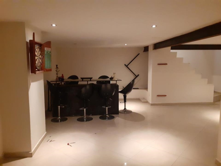  Bedroom Property for Sale in Sunrella Gauteng